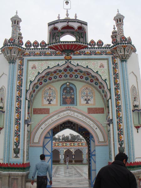 Entrance to the shrine of Saint Murad Shah at Nakodar 2011 -- Yogesh Snehi