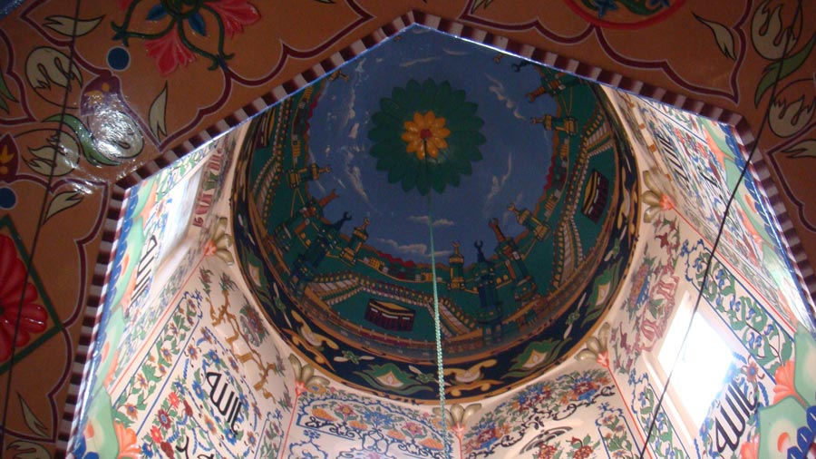 Murals on the inner walls and dome of mausoleum of Baba Ali Ahmed Shah Qadiri at Mandhali Sharif 2011 -- Yogesh Snehi